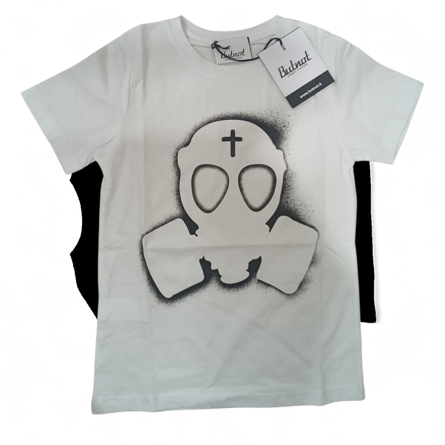 T-SHIRT BUTNOT